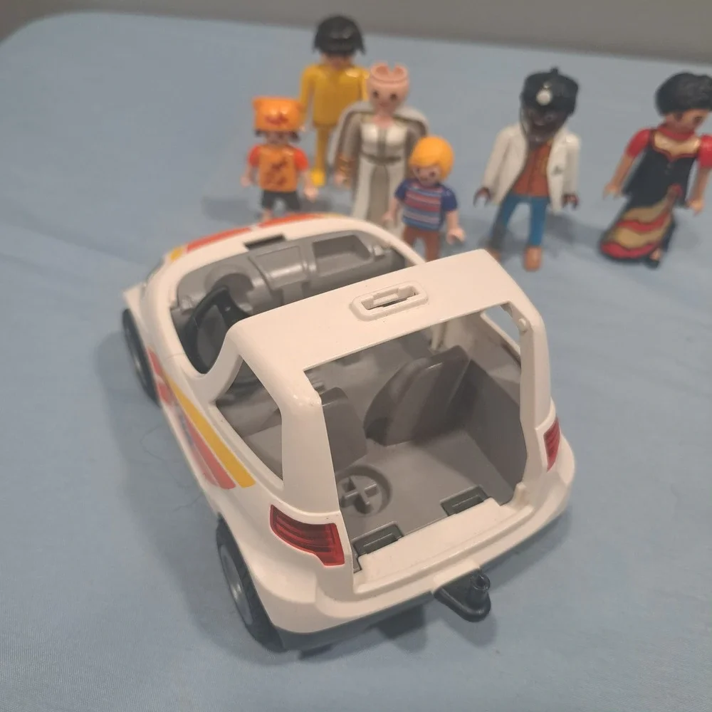 Playmobil‎ Figure Lot with Rescue Van Doctor Royal Family Figures Toy Set Kids